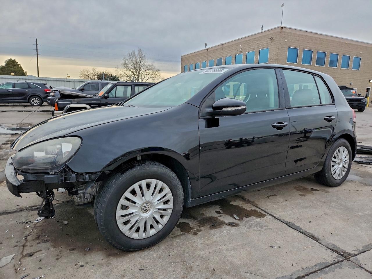 VOLKSWAGEN GOLF 2011
