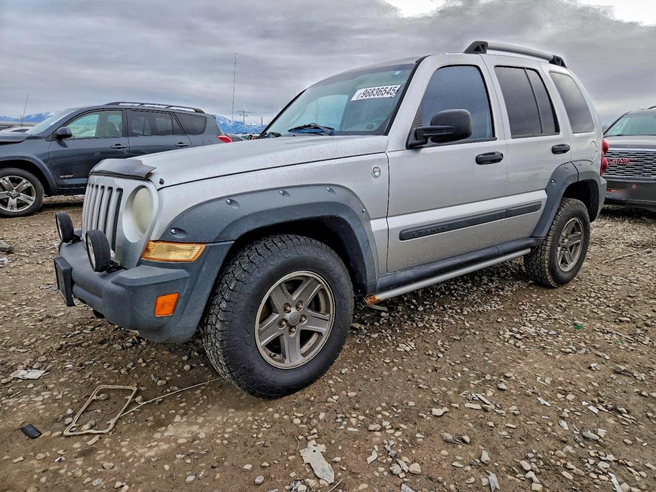 JEEP LIBERTY RE 2005