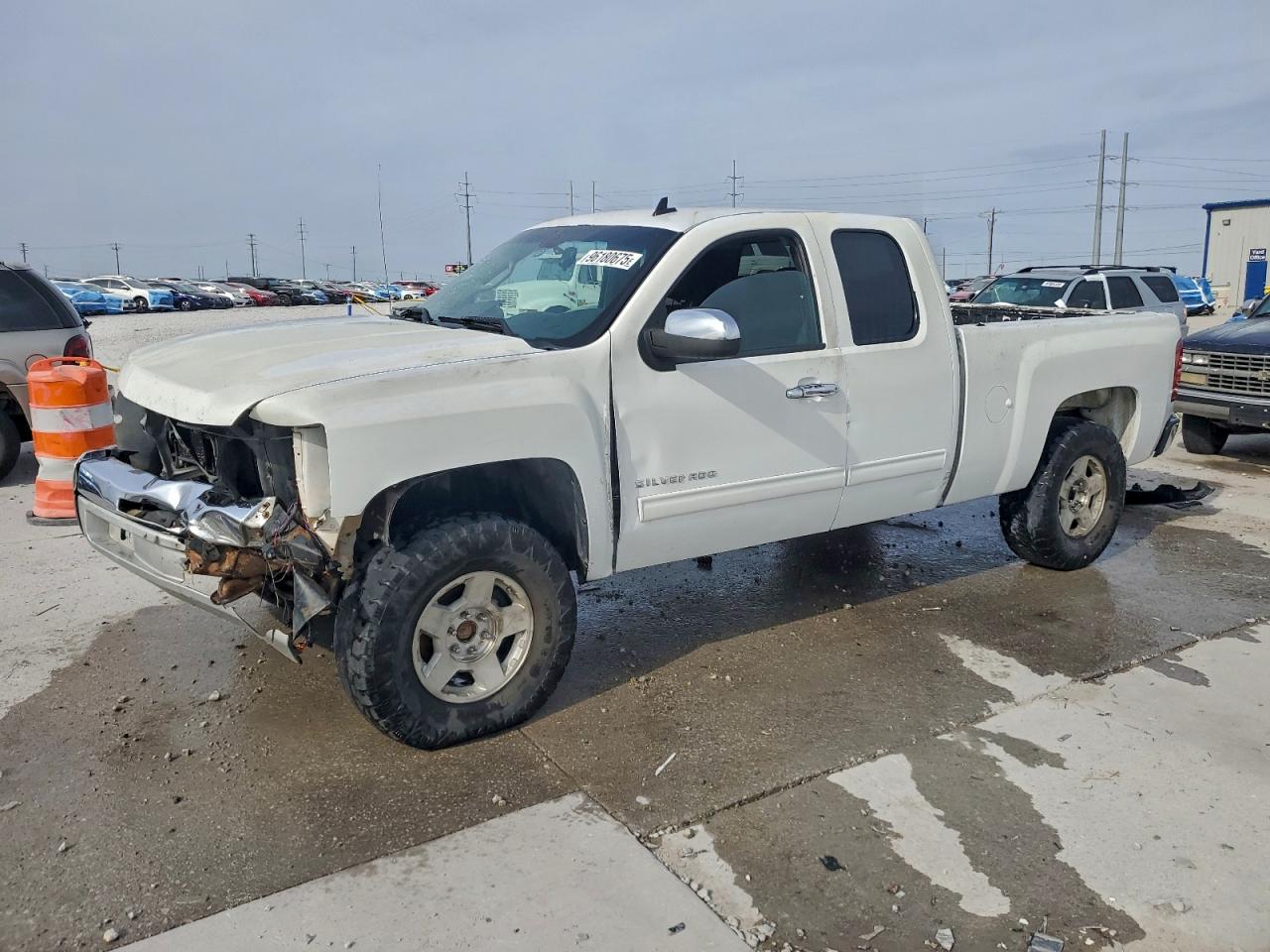 CHEVROLET SILVERADO 2011