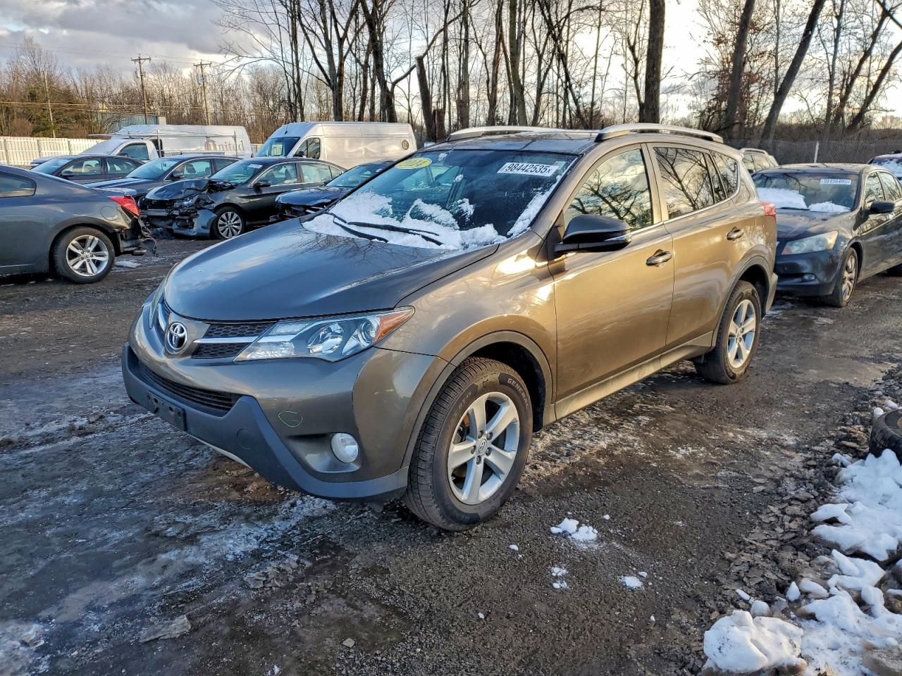 TOYOTA RAV4 XLE 2014