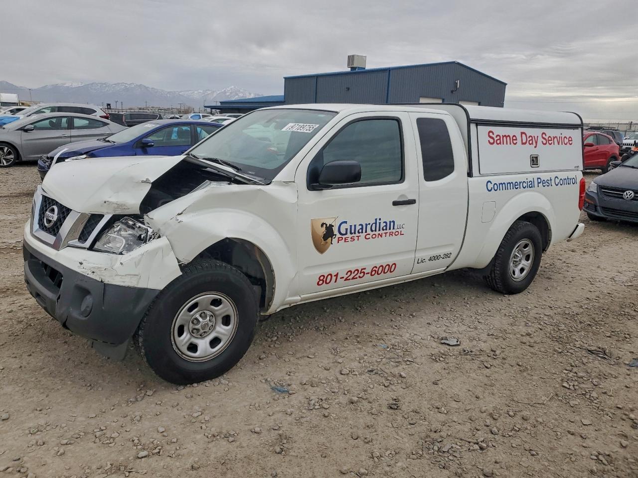 NISSAN FRONTIER 2017