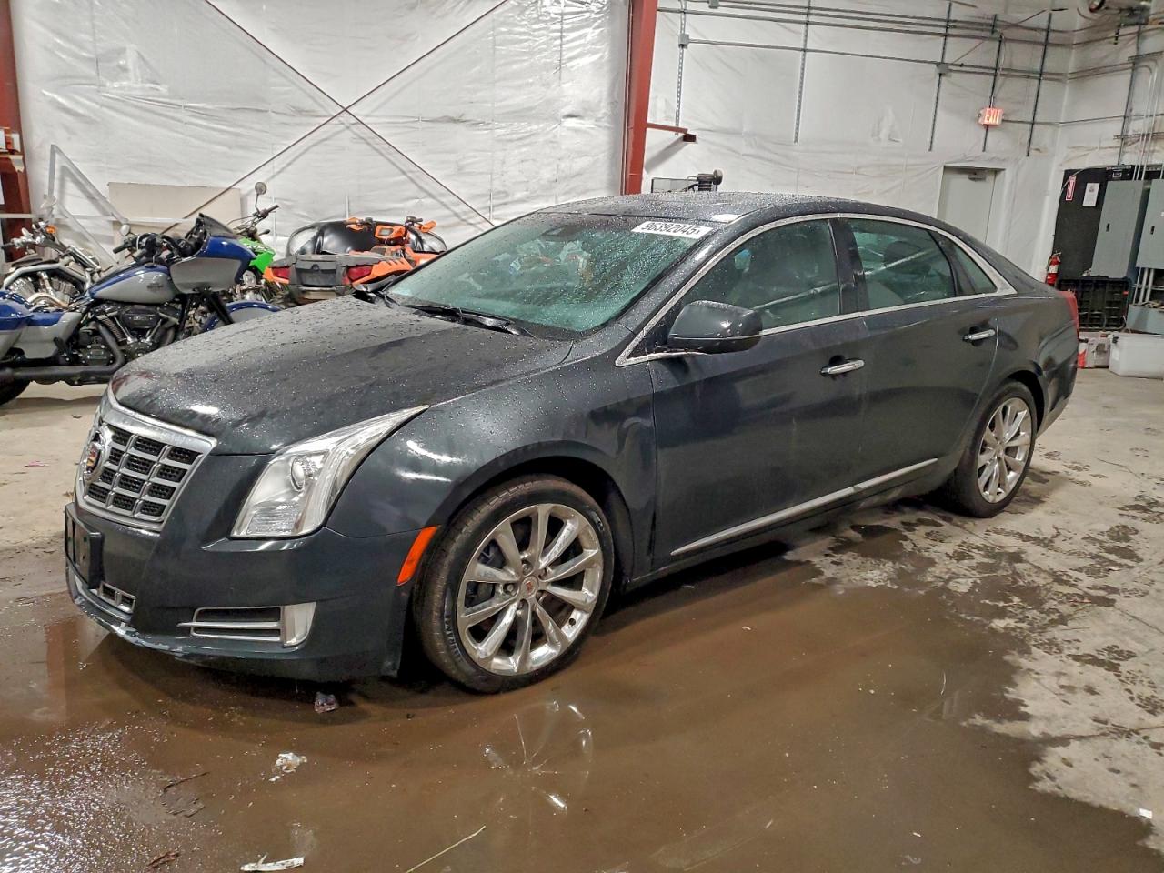CADILLAC XTS LUXURY 2013