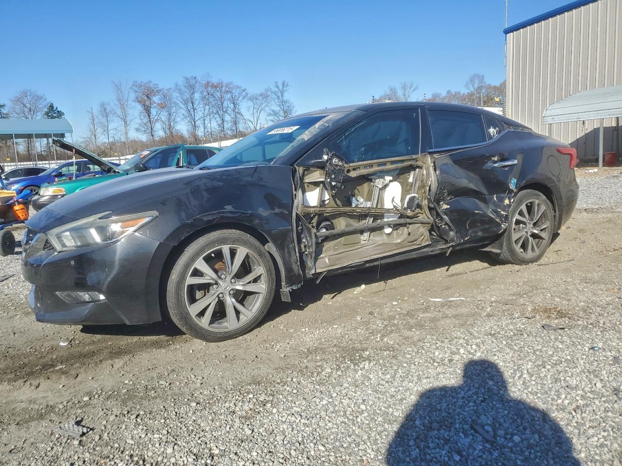 NISSAN MAXIMA 2016