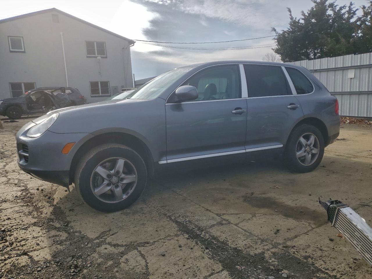 PORSCHE CAYENNE S 2004