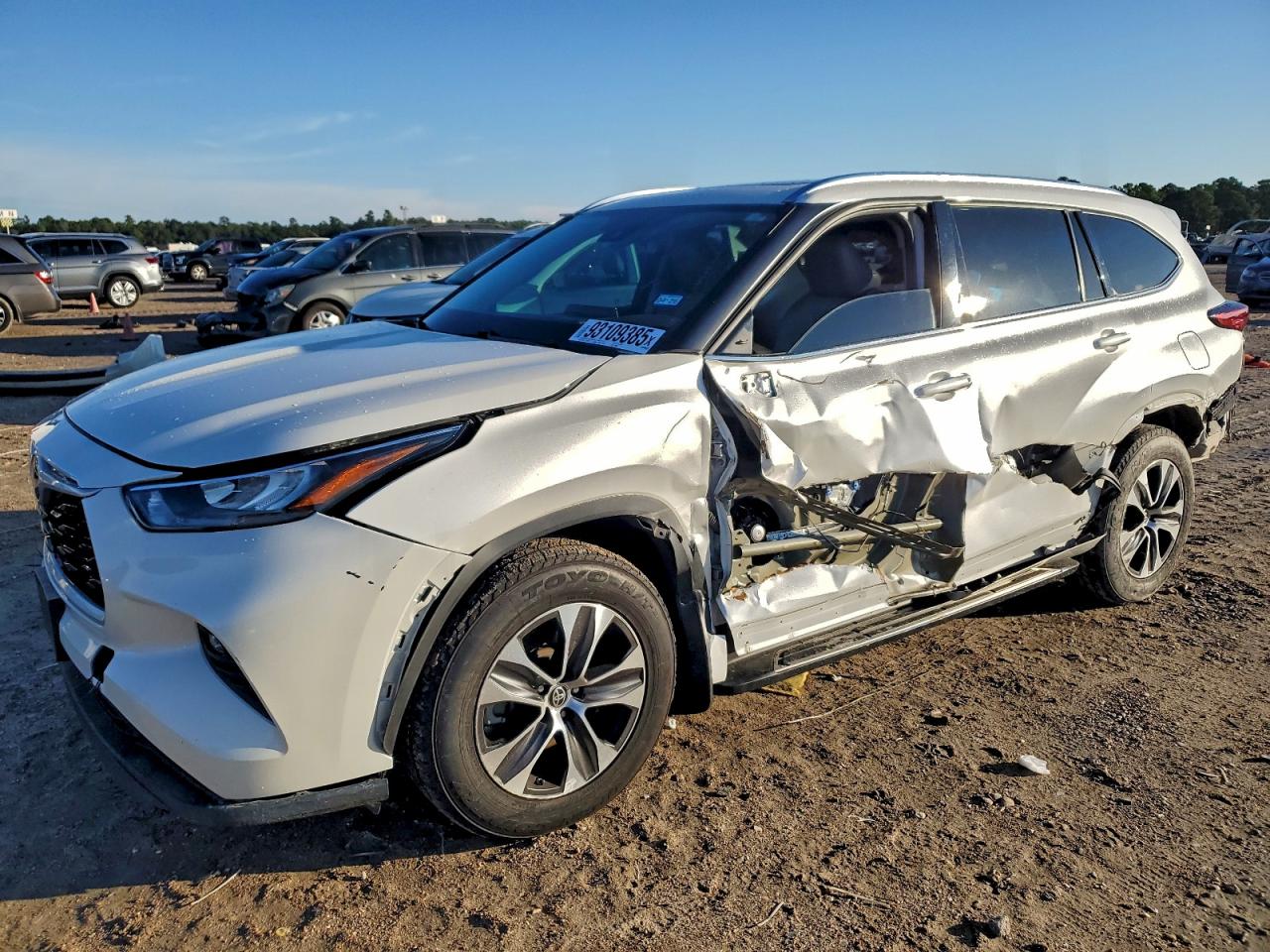 TOYOTA HIGHLANDER 2020