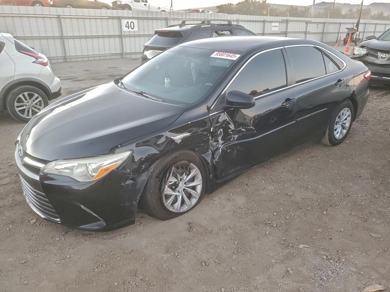 TOYOTA CAMRY LE 2015