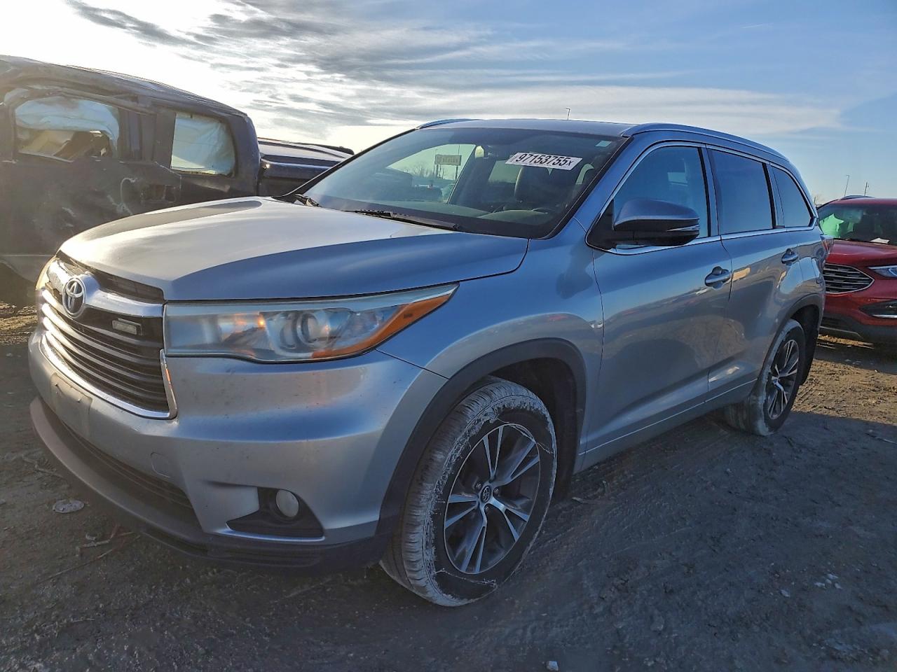 TOYOTA HIGHLANDER 2016