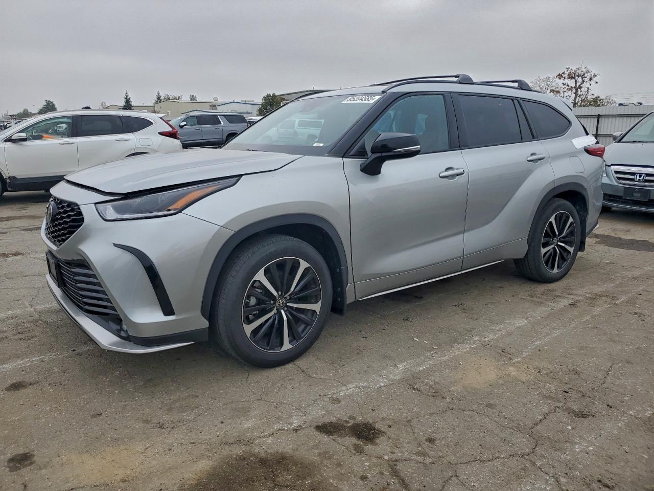 TOYOTA HIGHLANDER 2022