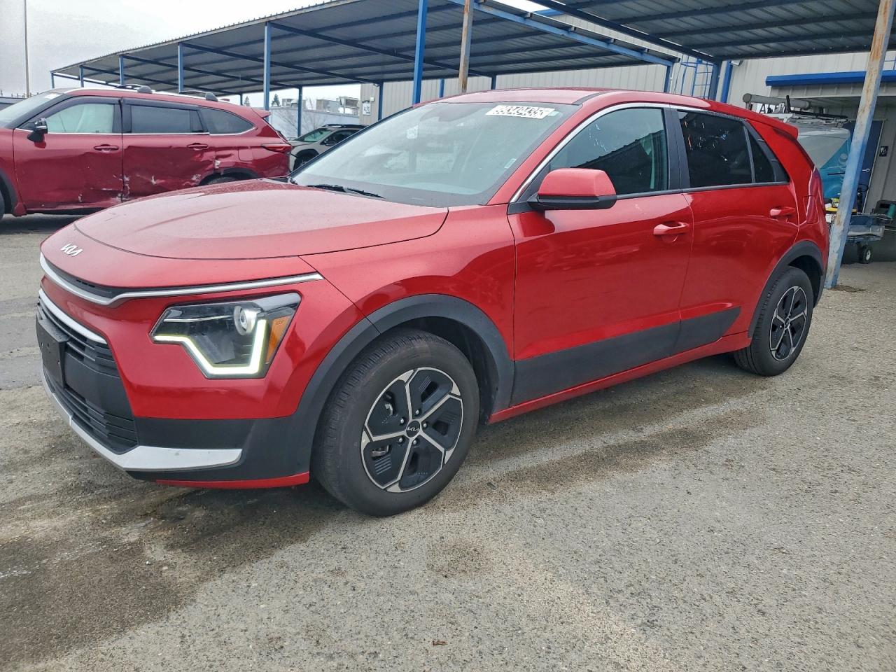 KIA NIRO LX 2025