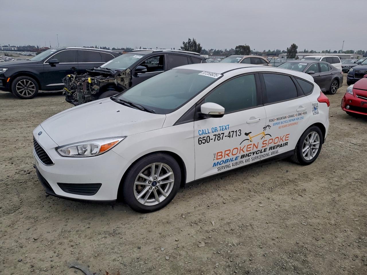 FORD FOCUS SE 2017