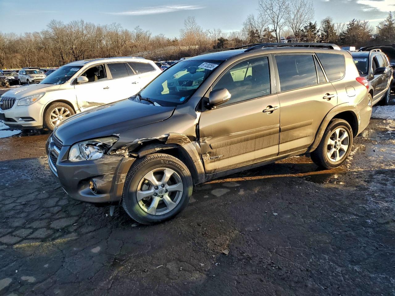 TOYOTA RAV4 LIMIT 2011