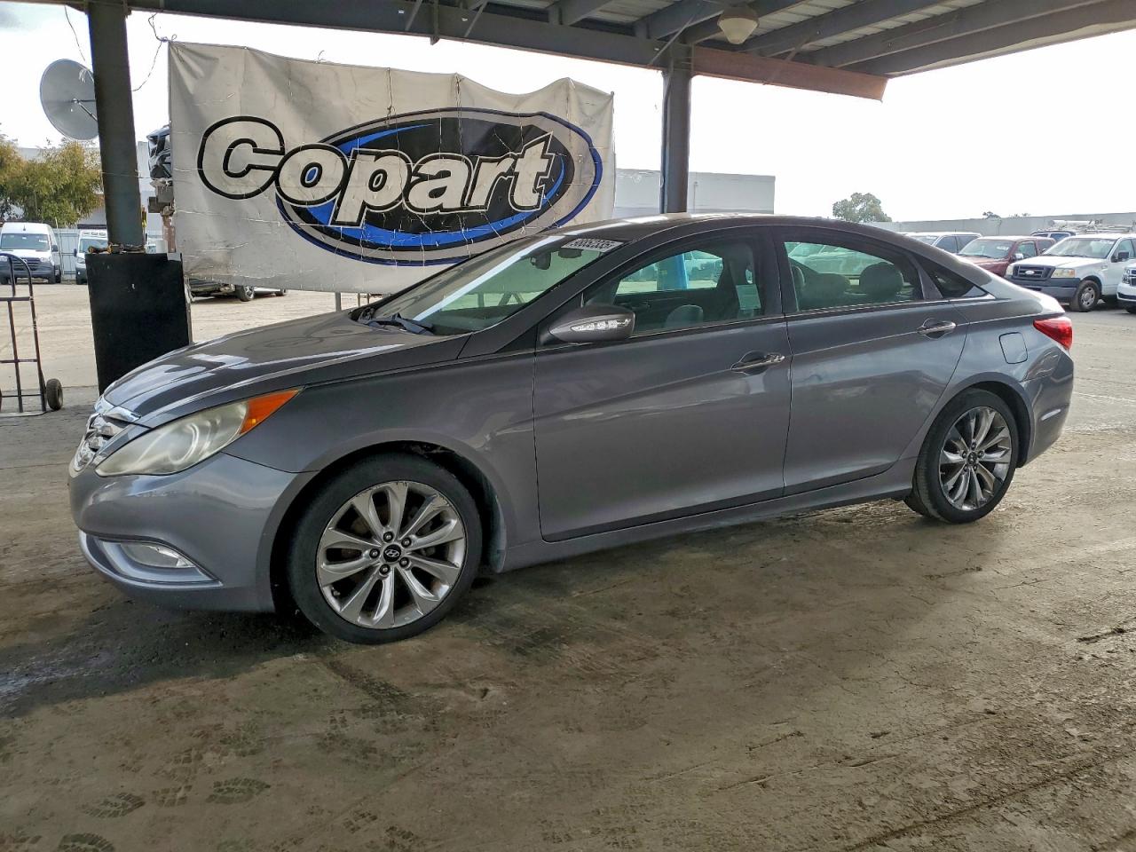 HYUNDAI SONATA 2011