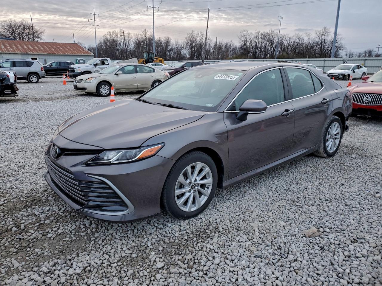 TOYOTA CAMRY LE 2022