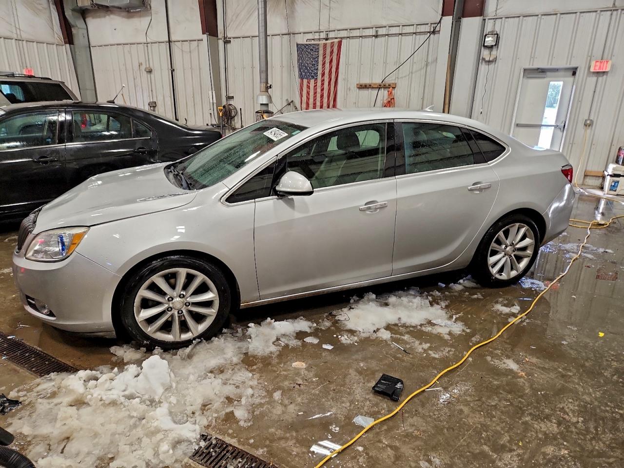 BUICK VERANO 2013