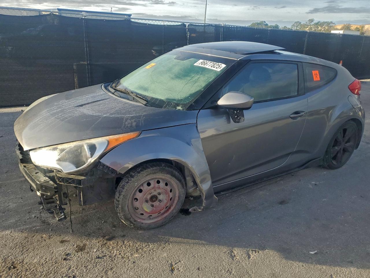 HYUNDAI VELOSTER 2016