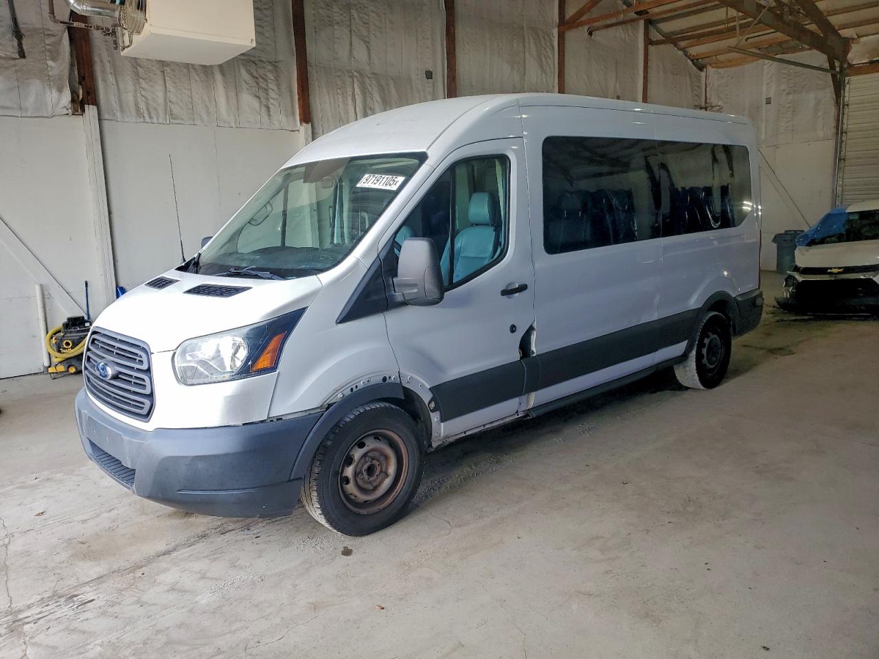 FORD TRANSIT T- 2015