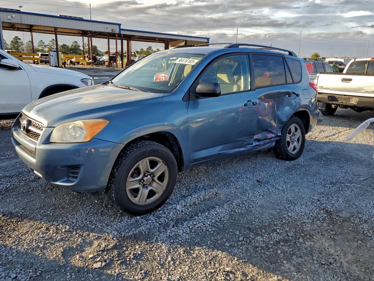 TOYOTA RAV4 2010