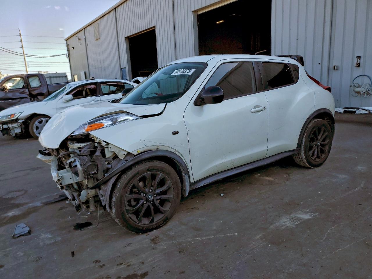 NISSAN JUKE S 2013