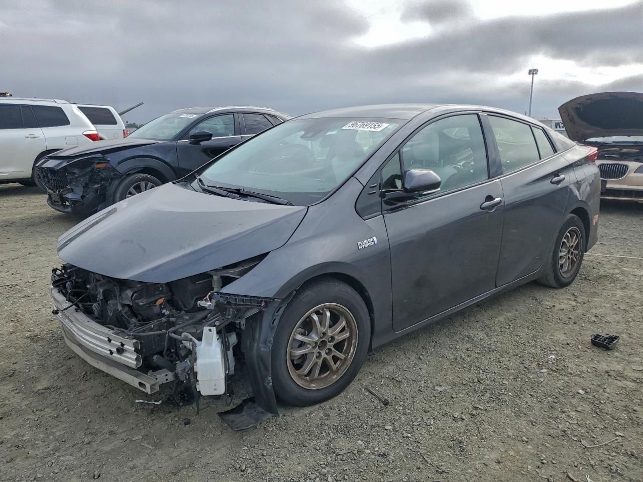 TOYOTA PRIUS PRIME 2017