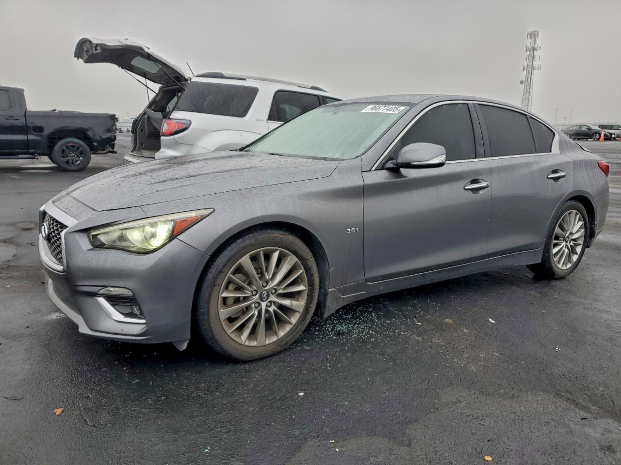 INFINITI Q50 LUXE 2018