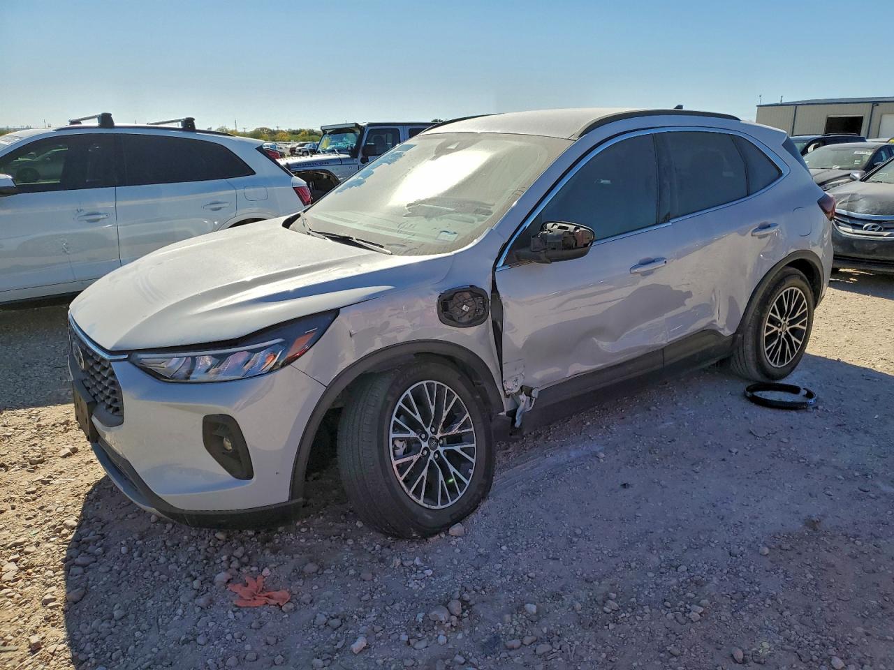 FORD ESCAPE 2025