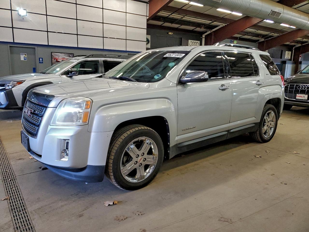 GMC TERRAIN SL 2011
