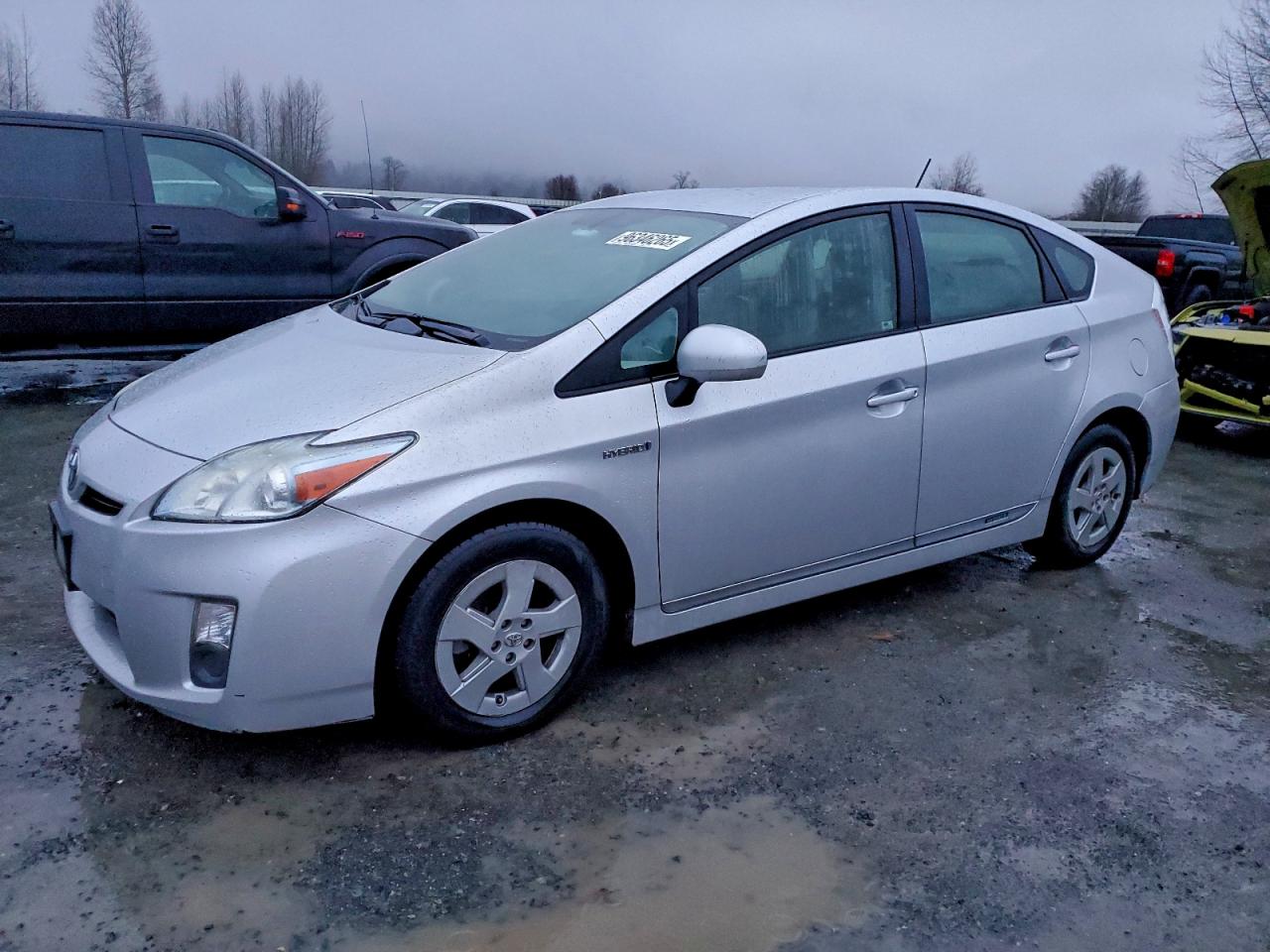 TOYOTA PRIUS 2011