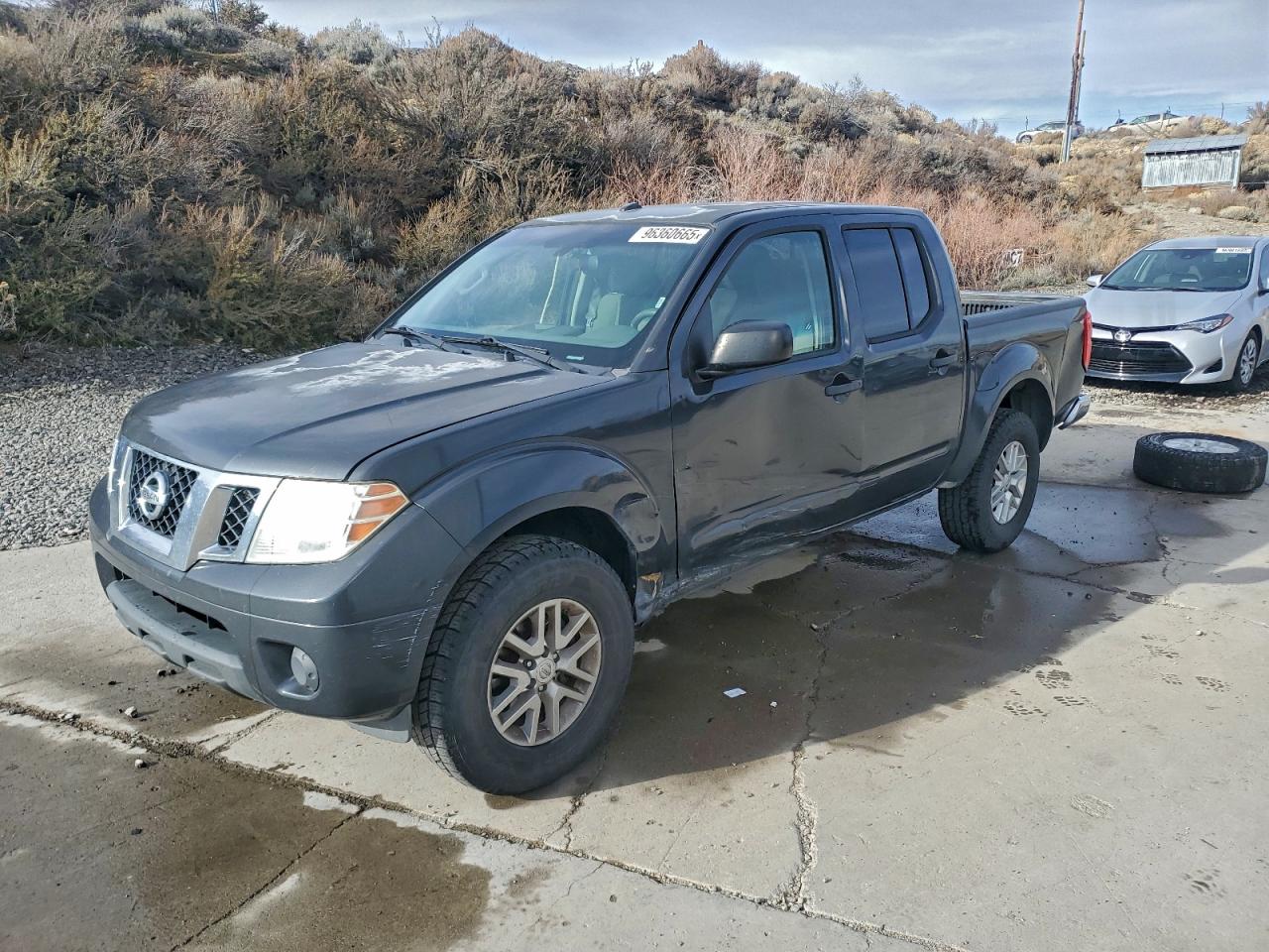 NISSAN FRONTIER 2014