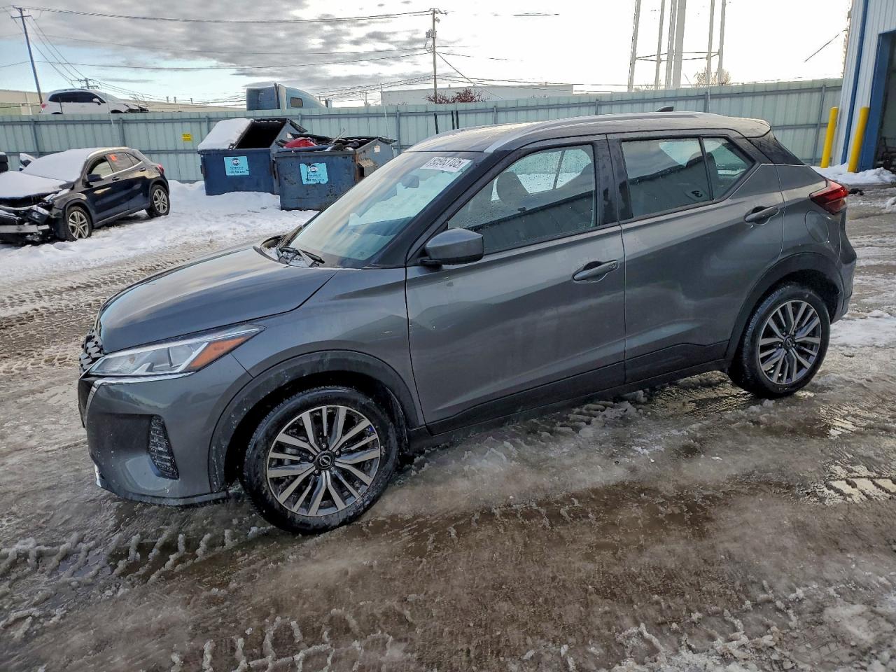 NISSAN KICKS SV 2024
