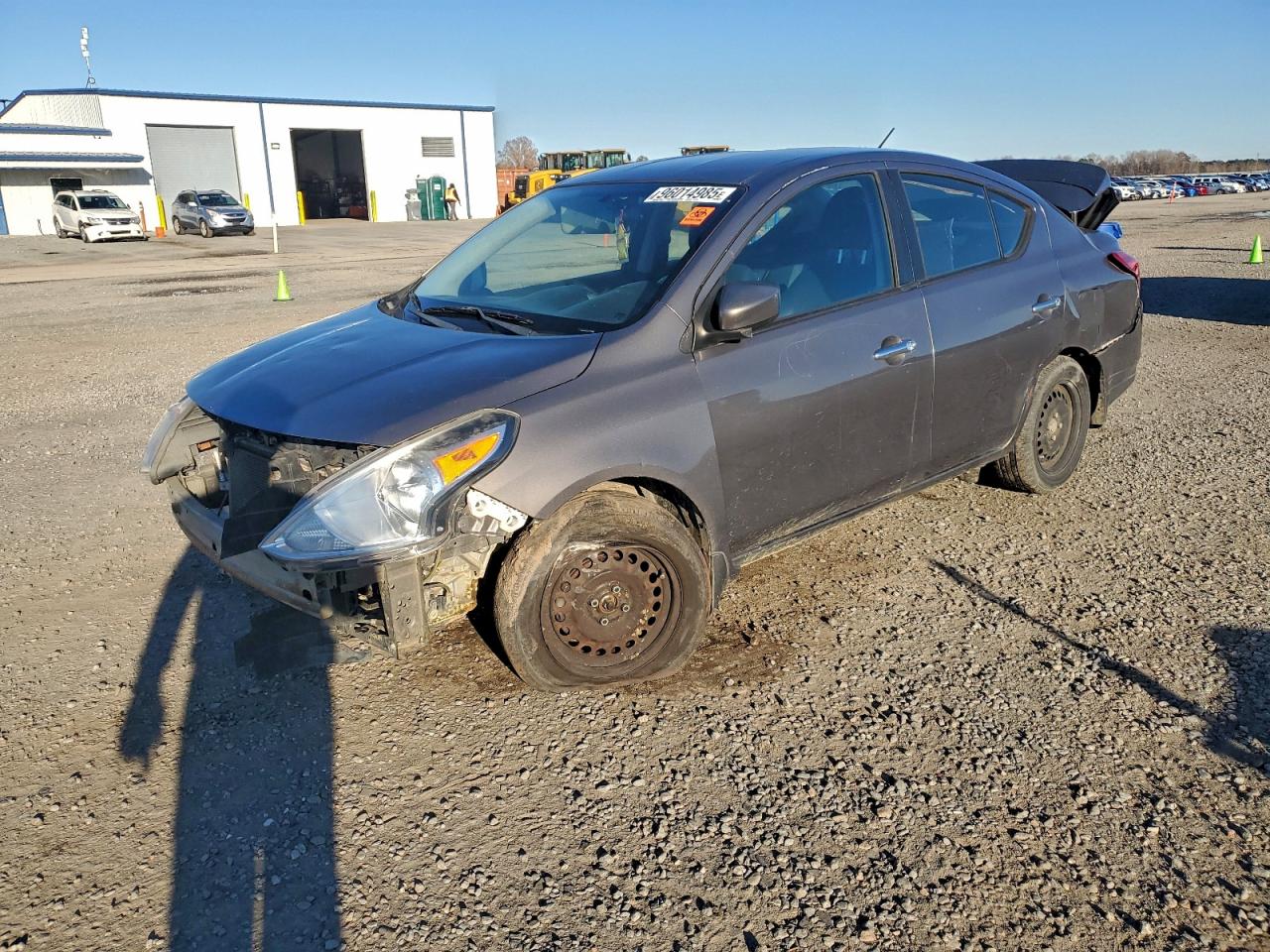 NISSAN VERSA 2016