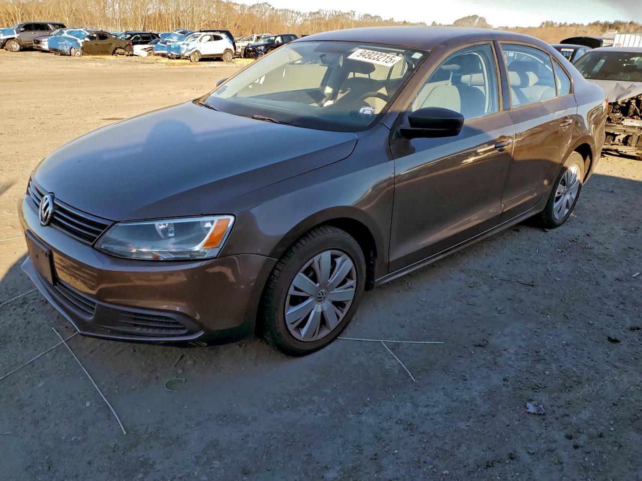 VOLKSWAGEN JETTA BASE 2011
