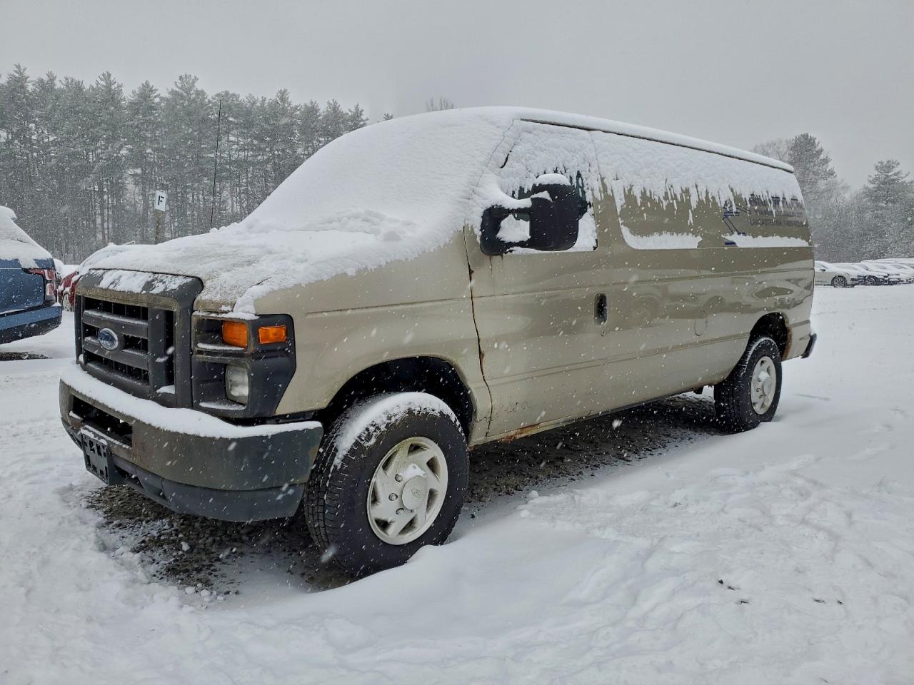 FORD ECONOLINE 2009