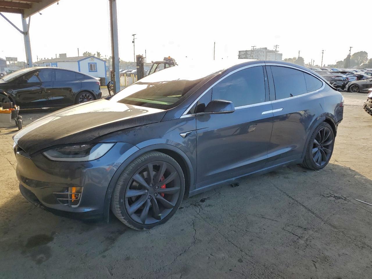 TESLA MODEL X 2020