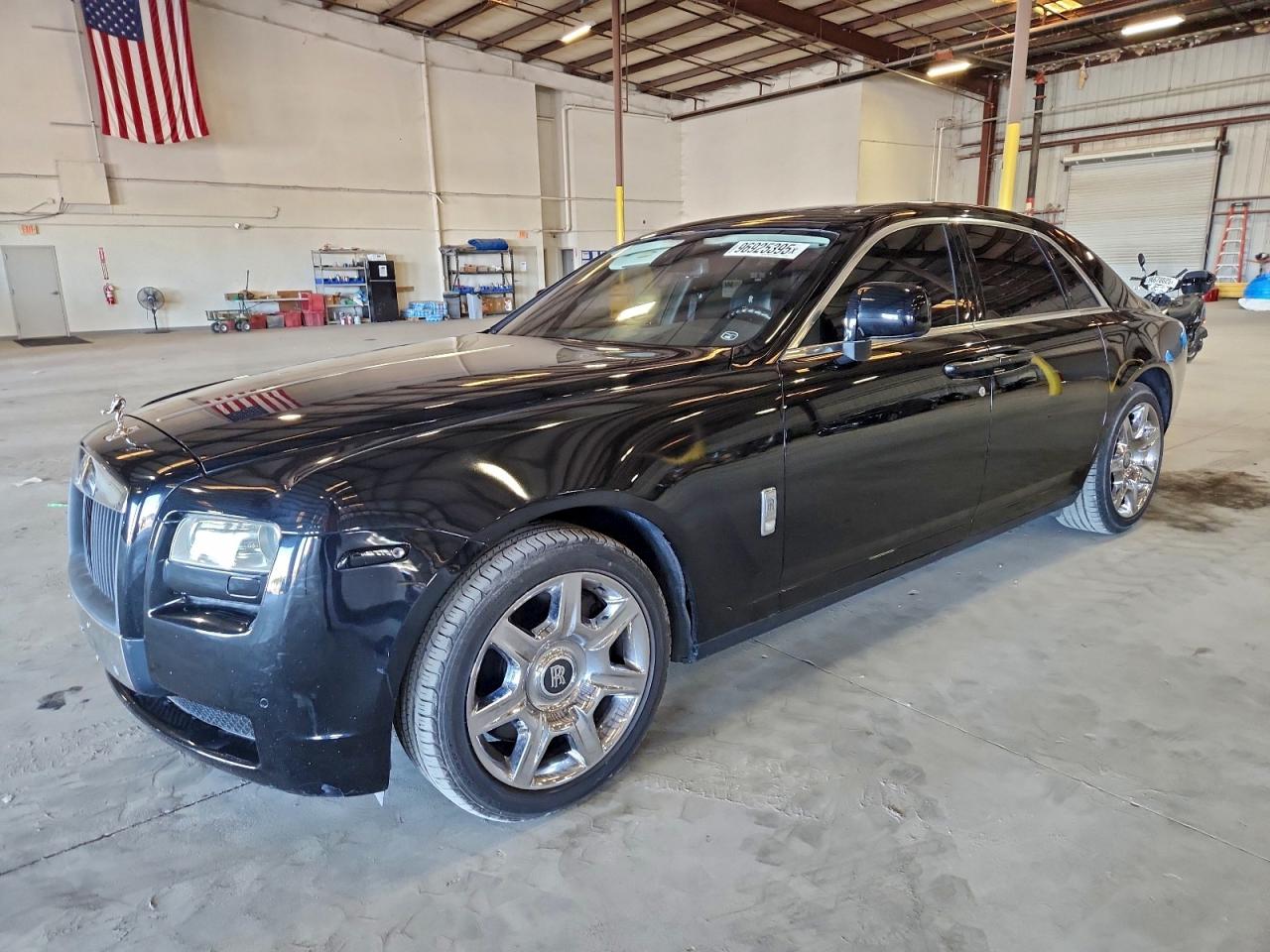 ROLLS-ROYCE GHOST 2010