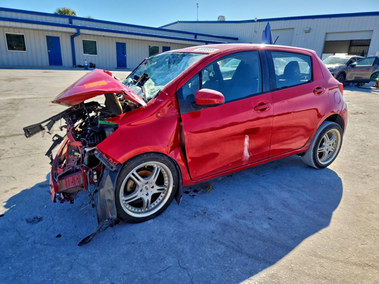 TOYOTA YARIS 2015