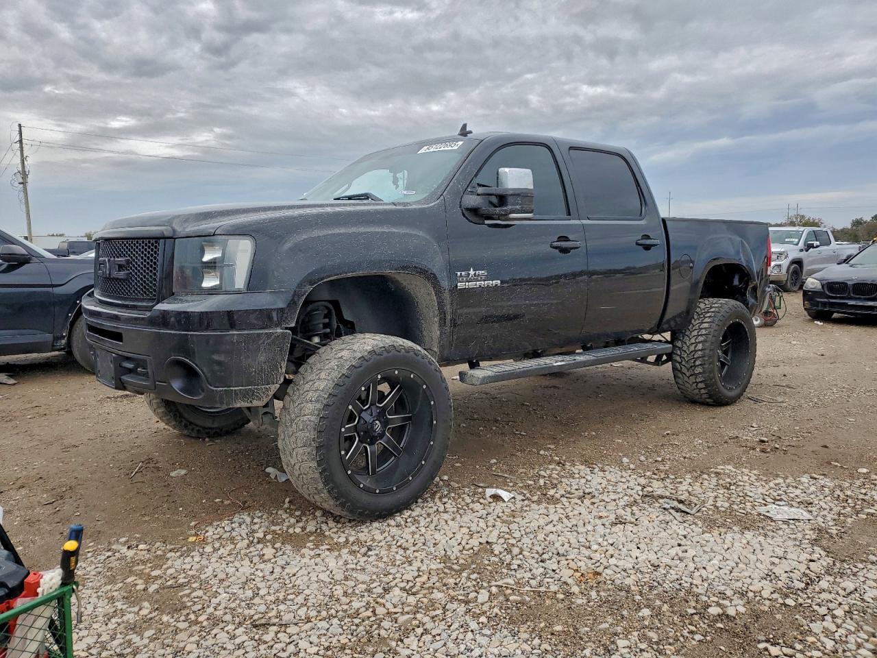 GMC SIERRA C15 2013