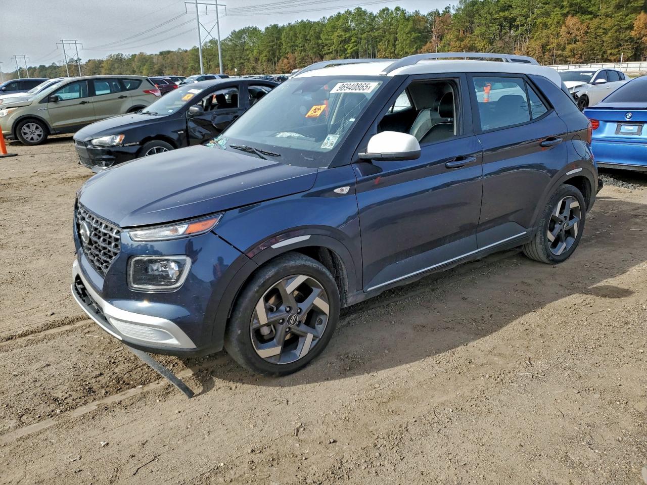 HYUNDAI VENUE 2023
