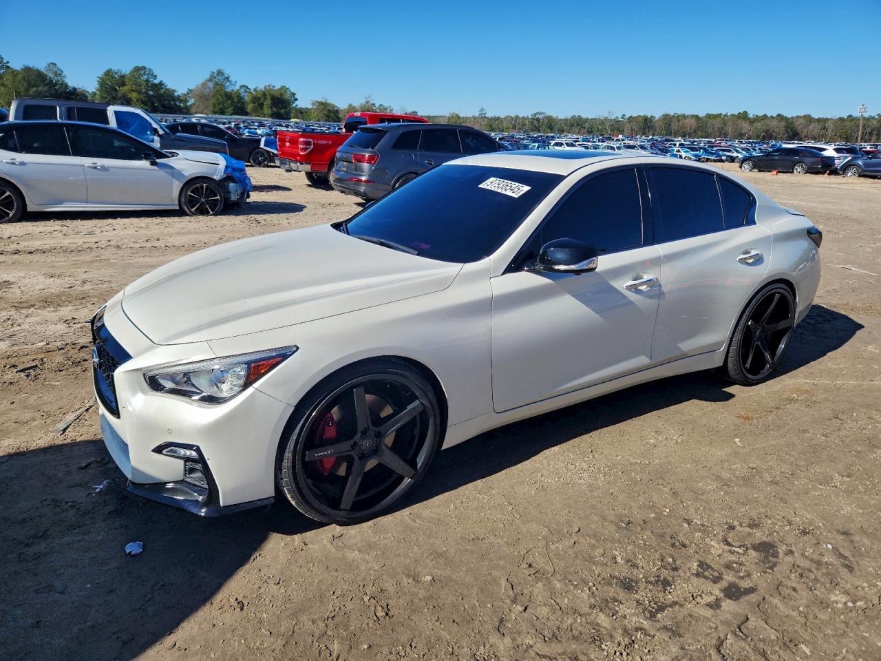INFINITI Q50 2023