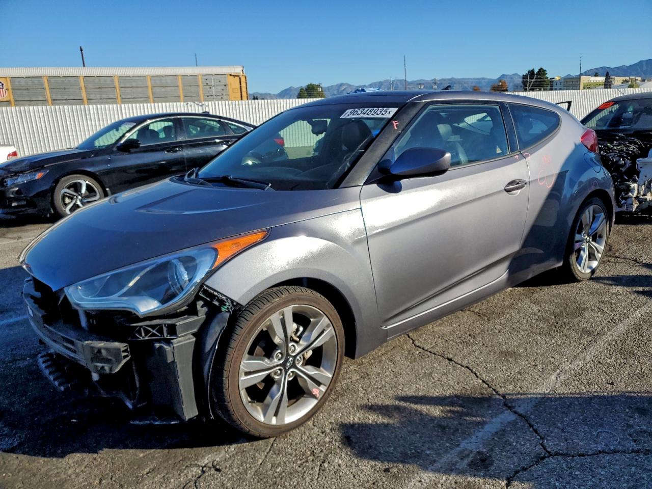 HYUNDAI VELOSTER 2012