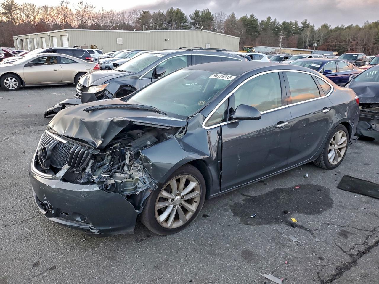 BUICK VERANO 2013