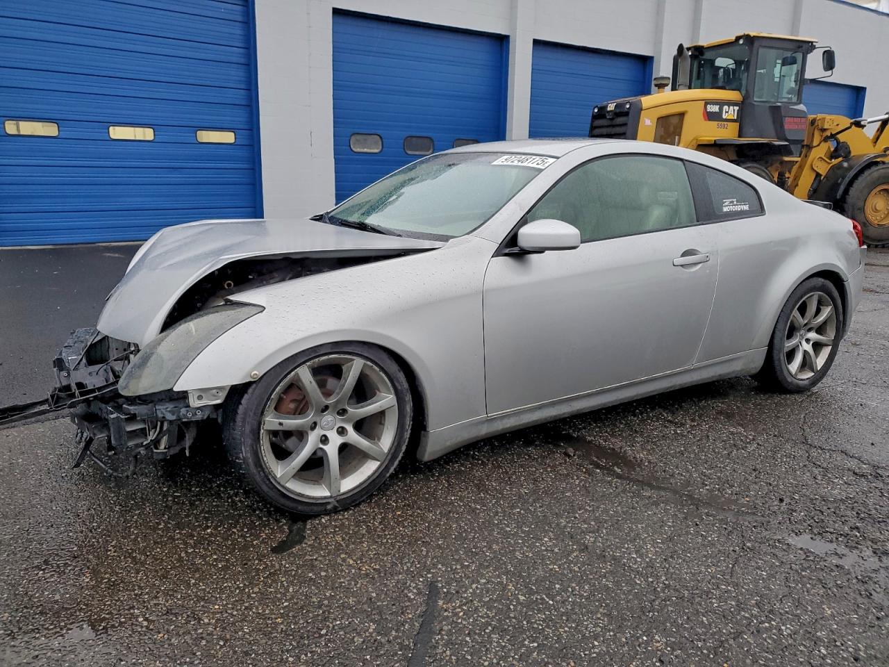 INFINITI G35 2004