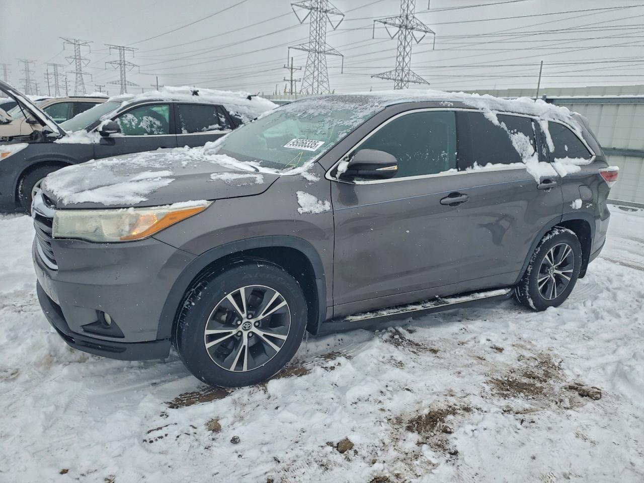 TOYOTA HIGHLANDER 2016
