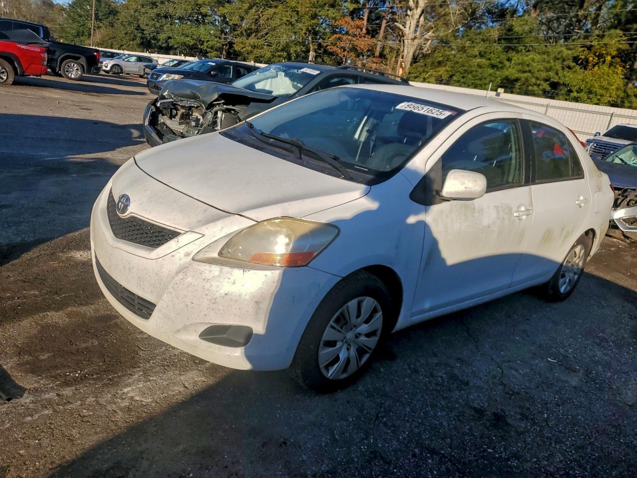 TOYOTA YARIS 2011