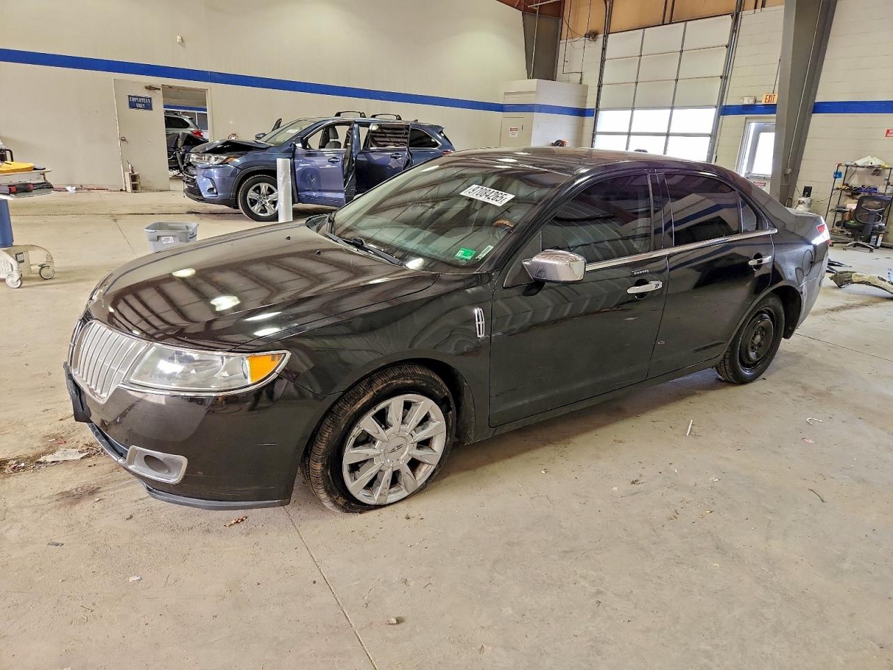 LINCOLN MKZ 2010