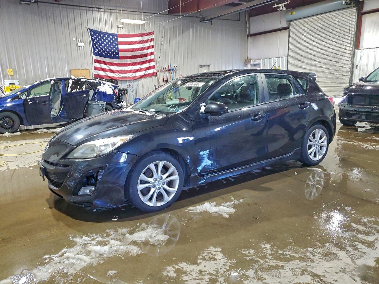 MAZDA 3 2011