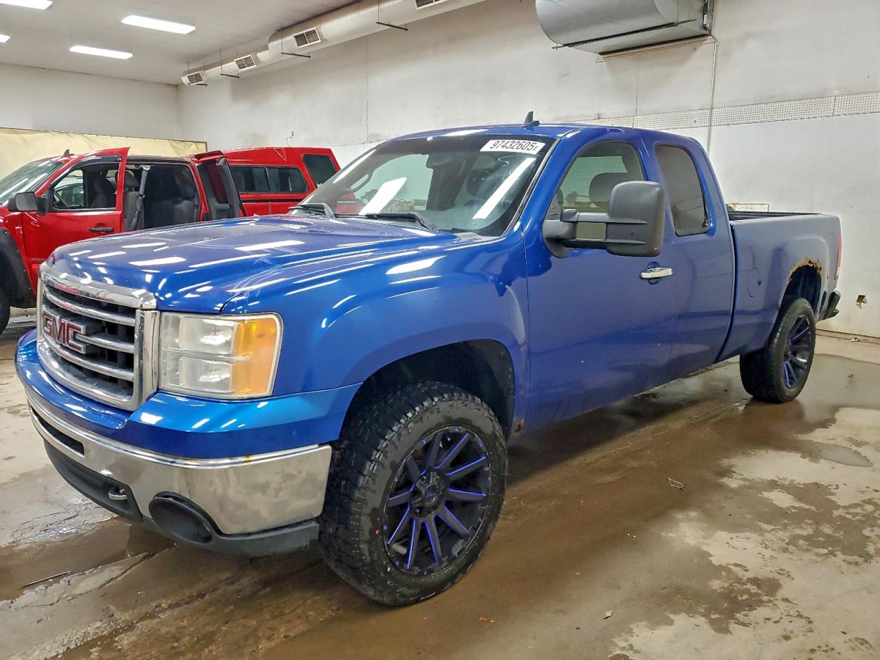 GMC SIERRA 2013