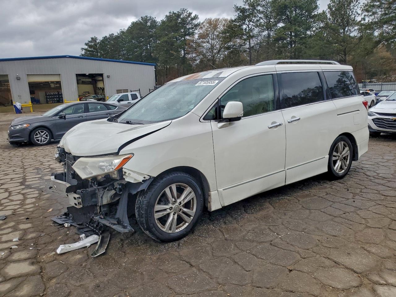 NISSAN QUEST S 2012