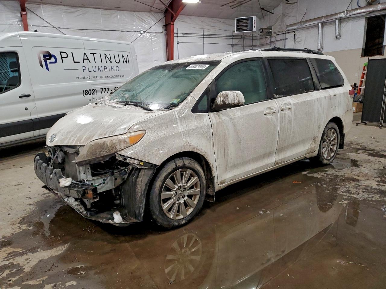 TOYOTA SIENNA 2014