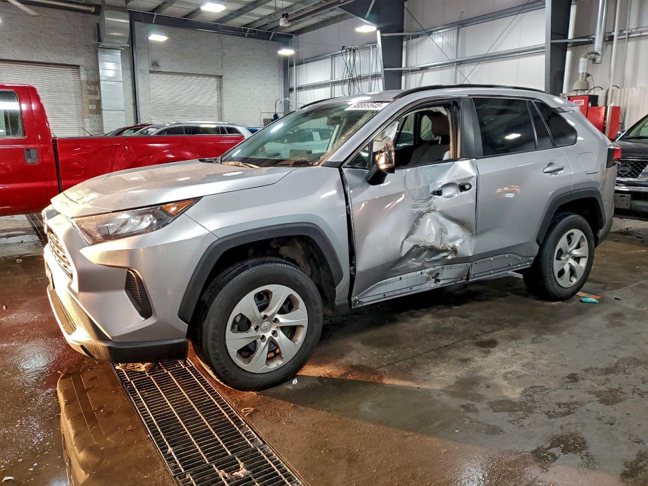 TOYOTA RAV4 LE 2020
