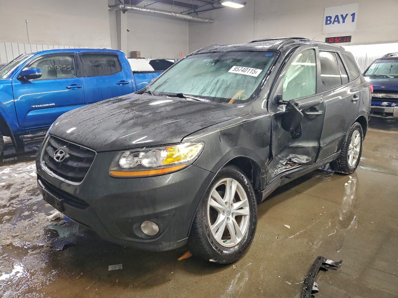 HYUNDAI SANTA FE L 2011